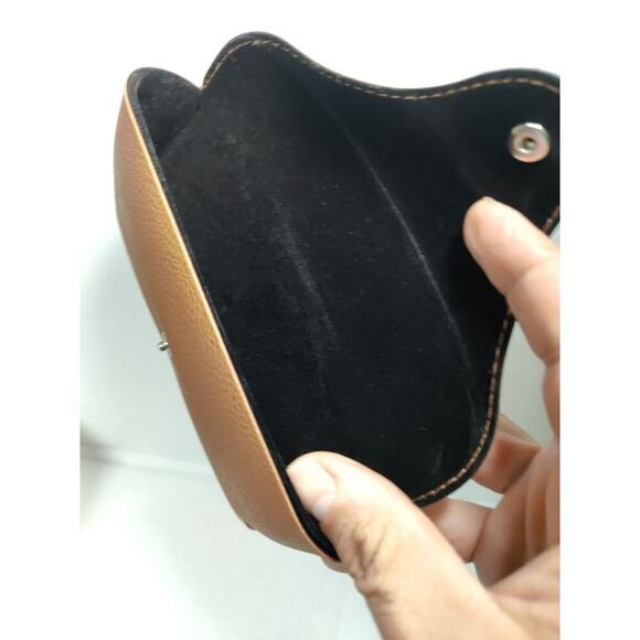 Ray Ban Brown Leather Case only No cleaning cloth PRE OWNED Black Logo - Picture 9 of 13